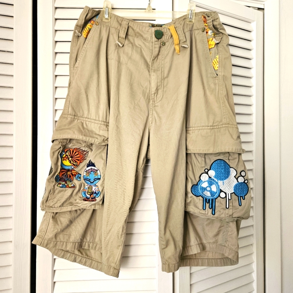 MISKEEN ORIGINALS embroidered khaki long shorts mens size 34